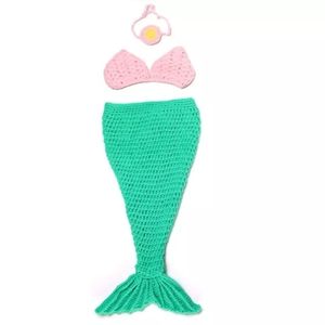 Little mermaid newborn baby outfit for photography